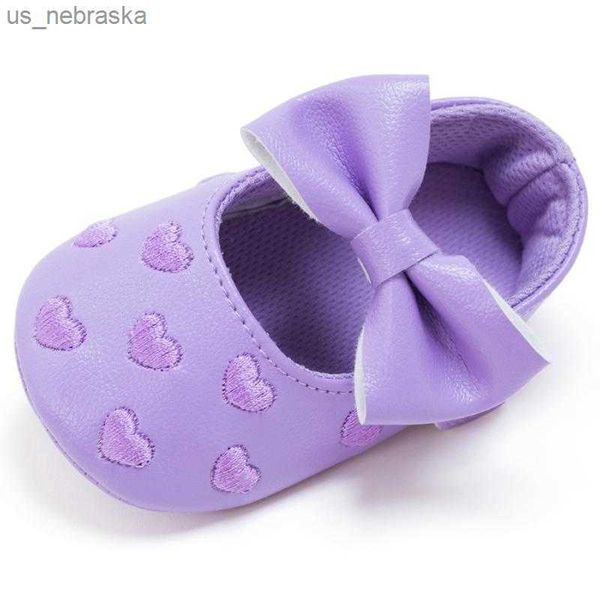 first walkers first walkers baby love bowknot prewalker embroider shoes soft antislip toddler l230518
first walkers first walkers baby love bowknot prewalker embroider shoes soft antislip toddler l230518