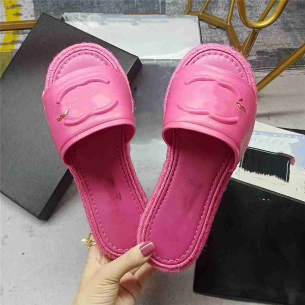 fashion slippers 2023 channel luxury design summer men flat women slope heel leather rubber letter logo casual sandals 08-02, Black
fashion slippers 2023 channel luxury design summer men flat women slope heel leather rubber letter logo casual sandals 08-02, Black