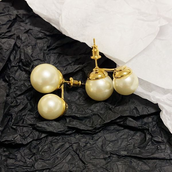 2023 new c-shaped earrings stud female niche design celinity high-quality texture needle retro temperament jewelry gift ac2d, Golden;silver
2023 new c-shaped earrings stud female niche design celinity high-quality texture needle retro temperament jewelry gift ac2d, Golden;silver