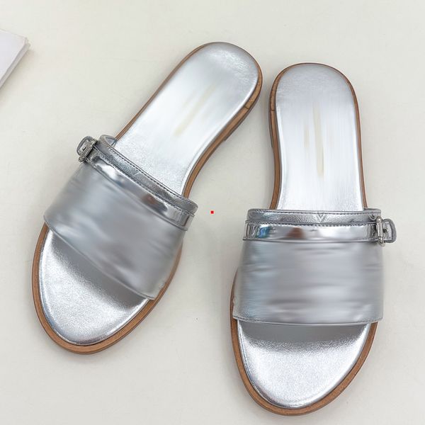2023 fashion women's slippers platform perforated sandal summer shoe r womens slippers candy colors clear beach slippers high heel size, Black
2023 fashion women's slippers platform perforated sandal summer shoe r womens slippers candy colors clear beach slippers high heel size, Black