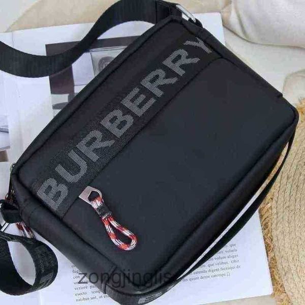 ladies burbrerys bag camera designer summer nylon cloth large capacity classic mens shoulder casual versatile messenger c02d
ladies burbrerys bag camera designer summer nylon cloth large capacity classic mens shoulder casual versatile messenger c02d