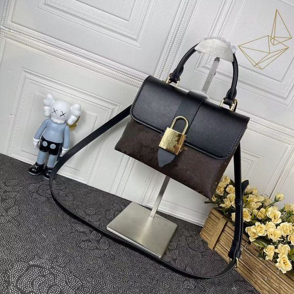 2023women new pattern handbags shoulder bags leather luxurys designers classic style fashion ladies crossbody bag
2023women new pattern handbags shoulder bags leather luxurys designers classic style fashion ladies crossbody bag