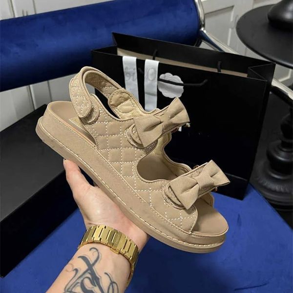 casual shoes sandals small fragrant women's 2023 summer new bow leather thick sole sports beach t230524, Black
casual shoes sandals small fragrant women's 2023 summer new bow leather thick sole sports beach t230524, Black