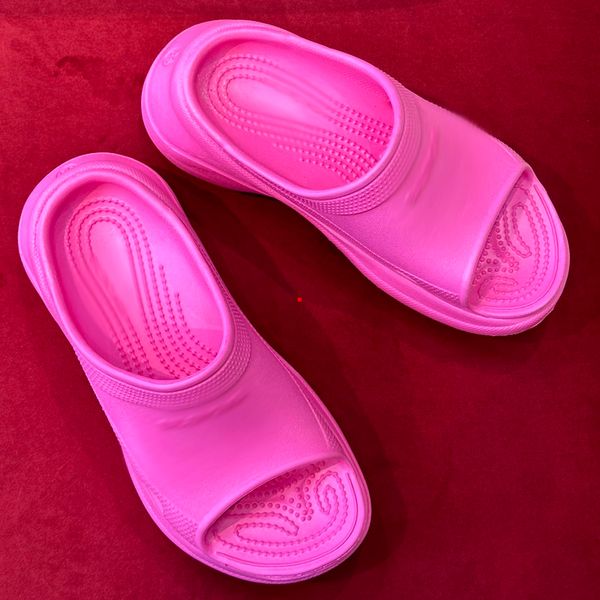2023 fashion women sandal luxury designer leather ladies sandals summer flat shoes fashion beach women slippers drag slides flip flops women, Black
2023 fashion women sandal luxury designer leather ladies sandals summer flat shoes fashion beach women slippers drag slides flip flops women, Black