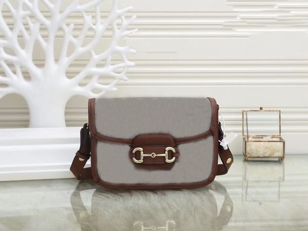wallets for women designer fashion brand logo brown color letter print women handbag ladies shoulder bag 25-18-6cm handbags without box shop, Red;black
wallets for women designer fashion brand logo brown color letter print women handbag ladies shoulder bag 25-18-6cm handbags without box shop, Red;black