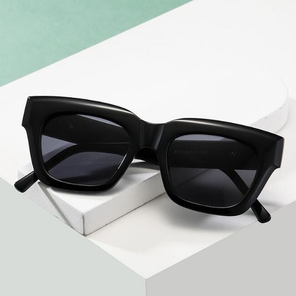 exquisite frame superclear lens women's sunglass rectangle glasses personality men's beach travel discoloration sunglasses multipl, White;black
exquisite frame superclear lens women's sunglass rectangle glasses personality men's beach travel discoloration sunglasses multipl, White;black