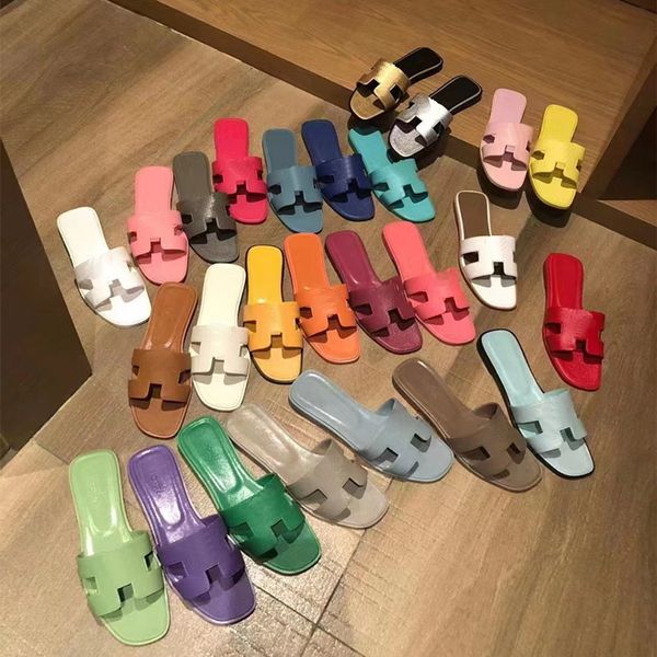 luxury designer slippers beach classic flat woman summer lady cartoon big head leather l bath fashion women shoes large size eu35-42 with bo, Black
luxury designer slippers beach classic flat woman summer lady cartoon big head leather l bath fashion women shoes large size eu35-42 with bo, Black