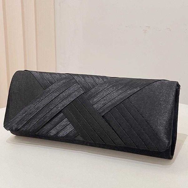 woven striped tri fold bag hand held elegant dress dinner shoulder chain cosmetic storage
woven striped tri fold bag hand held elegant dress dinner shoulder chain cosmetic storage