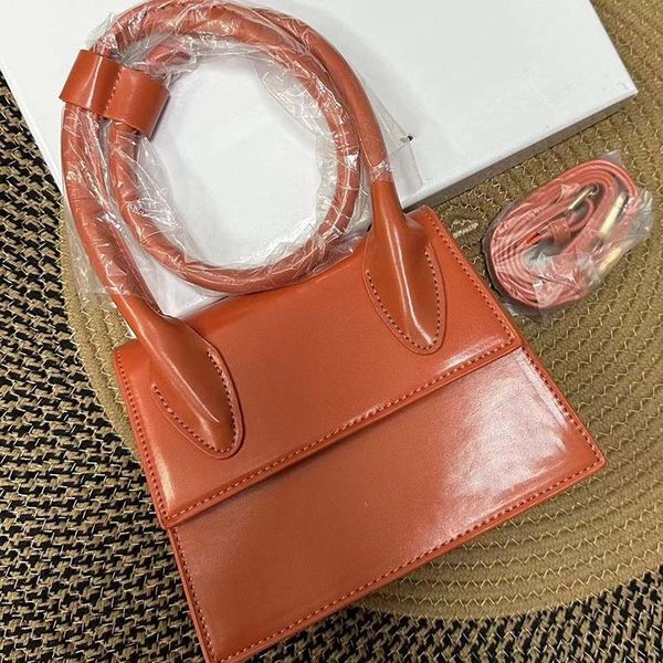 new r bag women's handbag underarm one shoulder luxury handheld wallet women's dinner bag xiaoqing new crossbody bag
new r bag women's handbag underarm one shoulder luxury handheld wallet women's dinner bag xiaoqing new crossbody bag