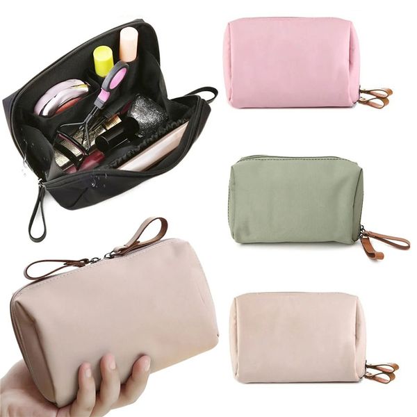 travel cosmetic bag small mini portable pu makeup bag women waterproof bathroom washbag makeup organizer
travel cosmetic bag small mini portable pu makeup bag women waterproof bathroom washbag makeup organizer