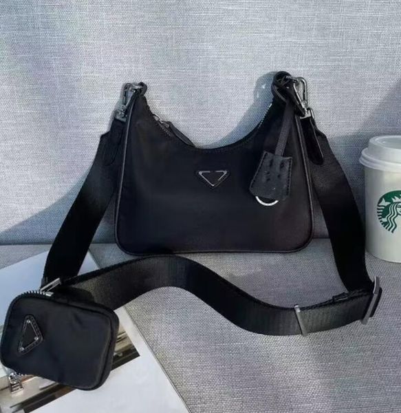 brand messenger bags summer new trendy all-match women messenger bag chain leather fashion shoulder bag wrist bags brown color 693
brand messenger bags summer new trendy all-match women messenger bag chain leather fashion shoulder bag wrist bags brown color 693