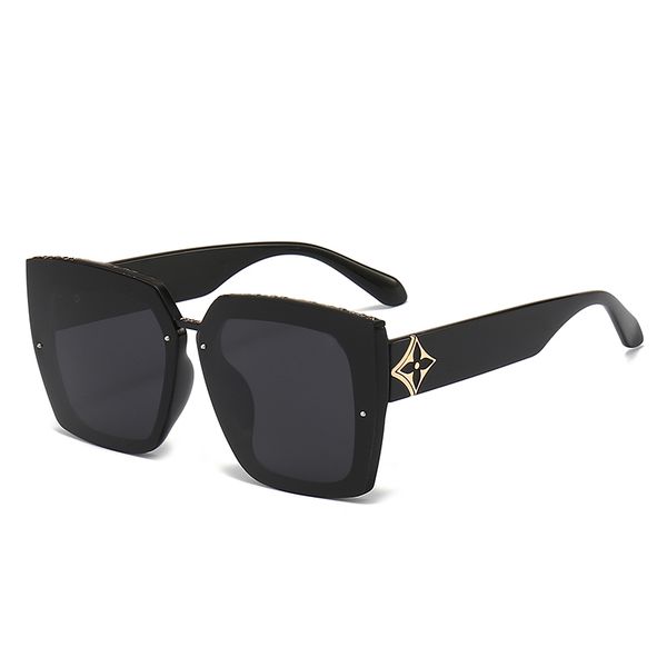 luxury designer classic oversized square sunglasses for men women pilot sun glasses uv400 eyewear metal frame polaroid lens and box, White;black
luxury designer classic oversized square sunglasses for men women pilot sun glasses uv400 eyewear metal frame polaroid lens and box, White;black