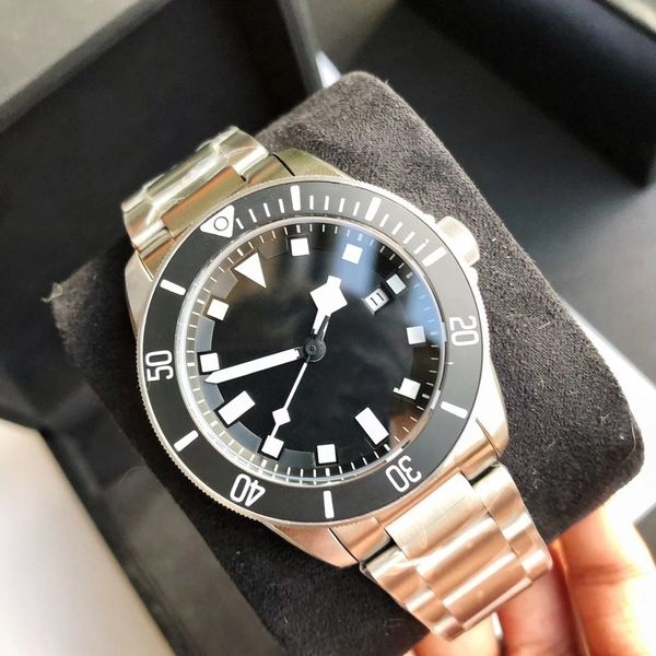 new luxury men's watch automatic mechanical movement stainless steel business watch, Slivery;brown
new luxury men's watch automatic mechanical movement stainless steel business watch, Slivery;brown
