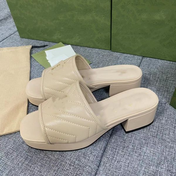 summer fashion high heeled sandals women's little luxury designer women's platform leather heel lettering high heeled roman style, Black
summer fashion high heeled sandals women's little luxury designer women's platform leather heel lettering high heeled roman style, Black