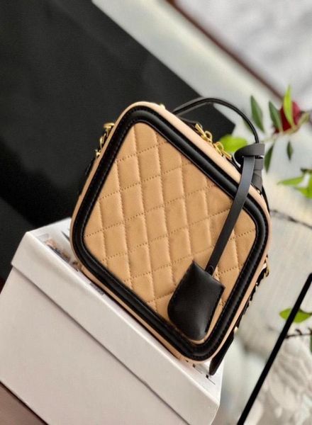 2022 leather box cosmetic bag leather female lingge chain one shoulder messenger camera purse evening clutch bags purses ladies lu8661382
2022 leather box cosmetic bag leather female lingge chain one shoulder messenger camera purse evening clutch bags purses ladies lu8661382