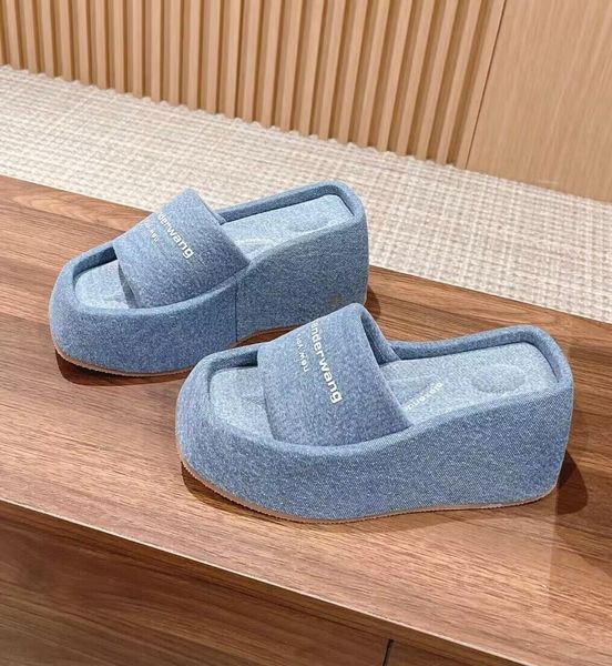 summer luxury taji wang sandals shoes women platform slide flats pink white black blue crystal strappy stain beach slippers comfort walking
summer luxury taji wang sandals shoes women platform slide flats pink white black blue crystal strappy stain beach slippers comfort walking