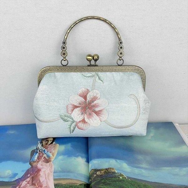 artistic temperament ancient style womens bag embroidery dinner chain diy handmade one shoulder crossbody cheongsam han chinese clothing
artistic temperament ancient style womens bag embroidery dinner chain diy handmade one shoulder crossbody cheongsam han chinese clothing