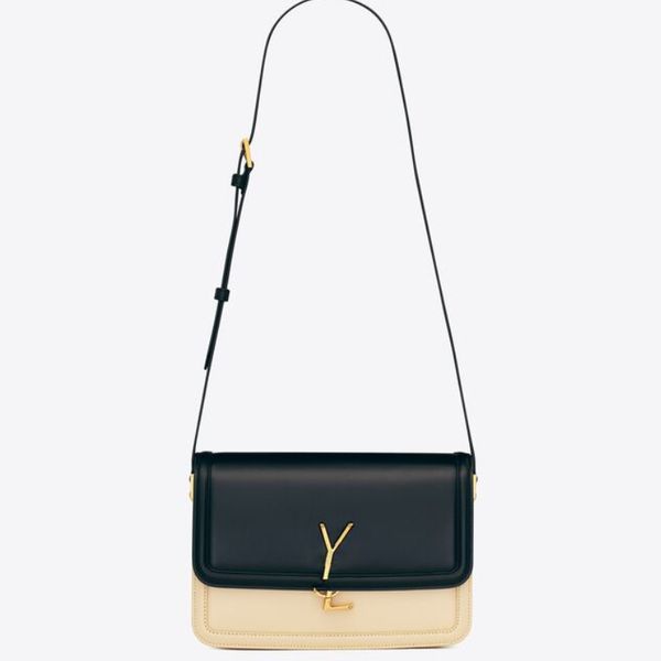 highest quality designer bag shoulder bag hobo bag handbag underarm bag fashion bag cowhide material boutique bag metal buckle perfect resto
highest quality designer bag shoulder bag hobo bag handbag underarm bag fashion bag cowhide material boutique bag metal buckle perfect resto