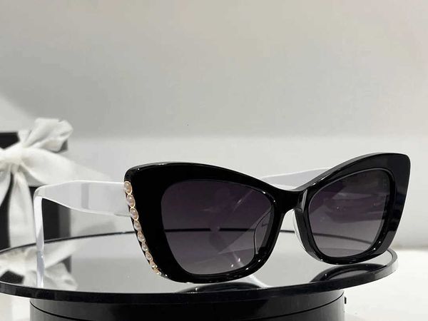 sunglasses designer luxury summer outdoor various style with box womens for women men sun glasses mens fashion protects eyes uv400 lens rand, White;black
sunglasses designer luxury summer outdoor various style with box womens for women men sun glasses mens fashion protects eyes uv400 lens rand, White;black
