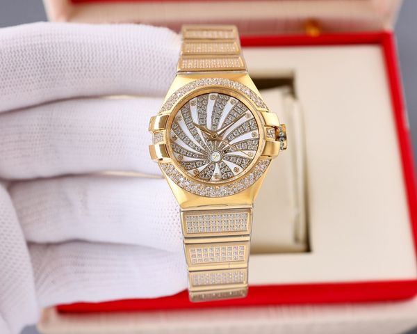 constellation luxury version of goddess watch, every constellation in the universe has the most eye-catching stars, eye-catching and strikin, Slivery;golden
constellation luxury version of goddess watch, every constellation in the universe has the most eye-catching stars, eye-catching and strikin, Slivery;golden