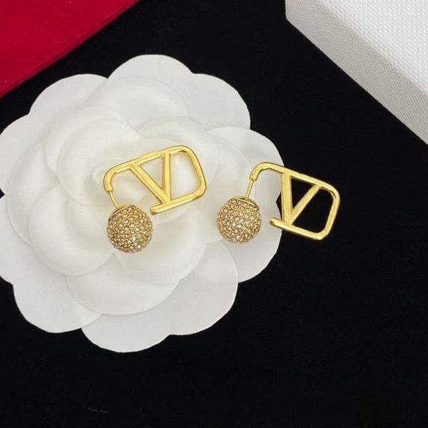valentity color gold fashion jewelry luxury women earrings full diamonds extravagant stud engagement earring, Golden;silver
valentity color gold fashion jewelry luxury women earrings full diamonds extravagant stud engagement earring, Golden;silver