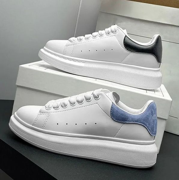 designer casual shoes woman white leather sneaker triple mens women platform sneakers laces-up metallic silver metallic trainers 35-45, Black
designer casual shoes woman white leather sneaker triple mens women platform sneakers laces-up metallic silver metallic trainers 35-45, Black
