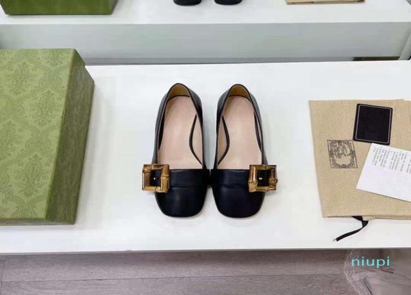 leather bamboo buckle womens shoe 2021 summer and autumn new squares head retro thick heels women single shoes ggg5756005, Black
leather bamboo buckle womens shoe 2021 summer and autumn new squares head retro thick heels women single shoes ggg5756005, Black