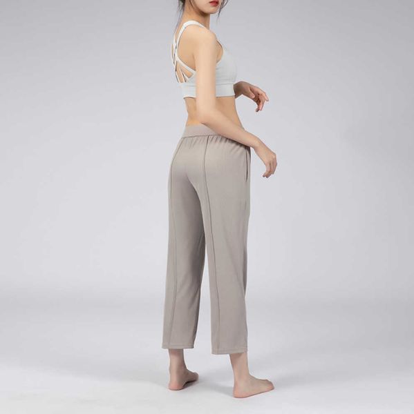 loose fit yoga pants sport workout joggers women elastic waist fitness trouser with pocket quick-dry gym activewear881, Black;white
loose fit yoga pants sport workout joggers women elastic waist fitness trouser with pocket quick-dry gym activewear881, Black;white