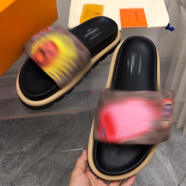 2023 fashion luxuries designers summer flat slipper sheepskin diamond lattice women designer sandals genuine leather shoes with box -198, Black
2023 fashion luxuries designers summer flat slipper sheepskin diamond lattice women designer sandals genuine leather shoes with box -198, Black