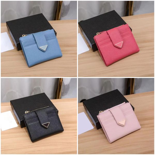 2023 new style fashion luxury designer metal logo cardholder coin purses key wallets triangle saffiano leather women wallet passport card ho, Red;black
2023 new style fashion luxury designer metal logo cardholder coin purses key wallets triangle saffiano leather women wallet passport card ho, Red;black