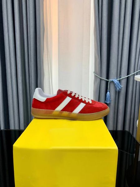 high-quality low help co-branded printed sneakers mesh surface breathable casual shoes lace-up flat running shoes, Black
high-quality low help co-branded printed sneakers mesh surface breathable casual shoes lace-up flat running shoes, Black