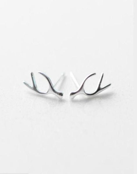 fashion women antlers ear studs 925 sterling silver cute deer horn stud earrings girls birthday gifts ladies jewelry es84734101, Golden;silver
fashion women antlers ear studs 925 sterling silver cute deer horn stud earrings girls birthday gifts ladies jewelry es84734101, Golden;silver