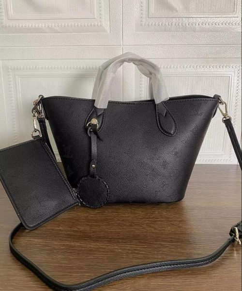 women bags blossom designer handbags monograms carved louiseitys handbag viutonity vuttonity perforated pattern shoulder strap crossbody tot
women bags blossom designer handbags monograms carved louiseitys handbag viutonity vuttonity perforated pattern shoulder strap crossbody tot