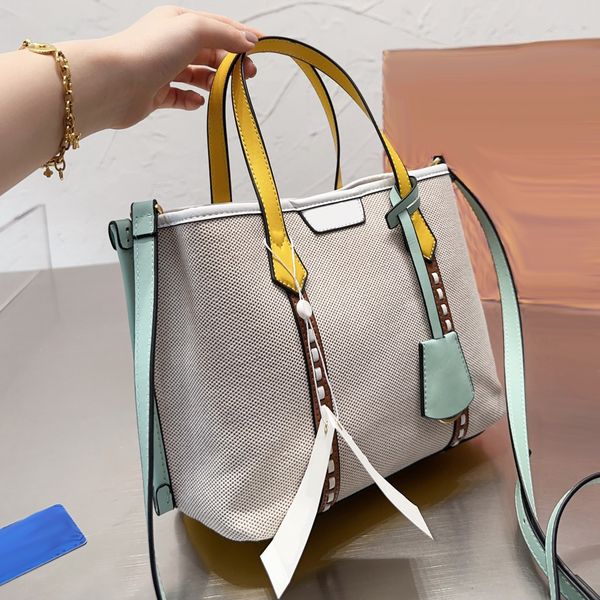 the tote bag designer bag tote bages women luxurys designers handbag fashion all-match classic trend handbags totes
the tote bag designer bag tote bages women luxurys designers handbag fashion all-match classic trend handbags totes