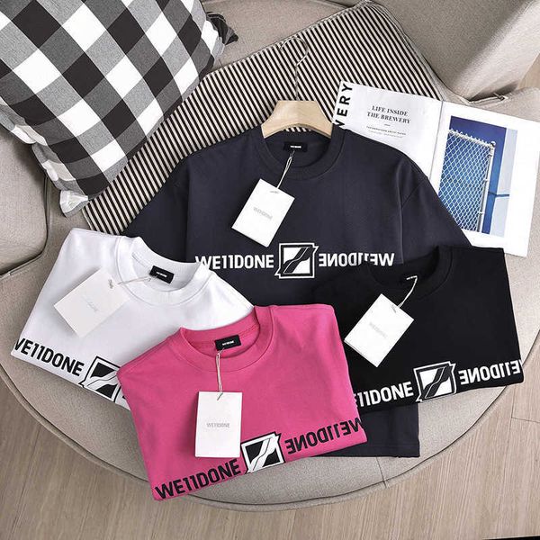 welldone symmetric letter foam printed t-shirt loose round neck short sleeve, Black;white
welldone symmetric letter foam printed t-shirt loose round neck short sleeve, Black;white