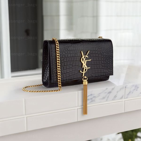 10a kate tassels luxury womens wallet designer purse cardholder purses designer woman handbag wallets with box dhgates chain designer bags, Red;black
10a kate tassels luxury womens wallet designer purse cardholder purses designer woman handbag wallets with box dhgates chain designer bags, Red;black