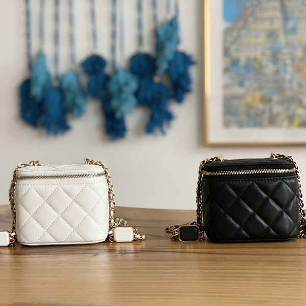 10a designer cosmetic bag 11cm genuine leather crossbody bag lady shoulder bag with box c275
10a designer cosmetic bag 11cm genuine leather crossbody bag lady shoulder bag with box c275