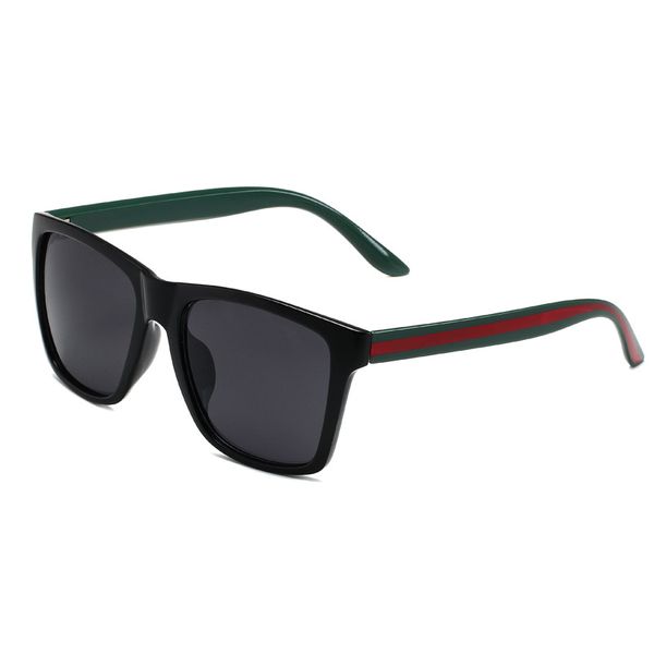 sunglasses square model one-piece uv400, fashionable style for men and women., White;black
sunglasses square model one-piece uv400, fashionable style for men and women., White;black
