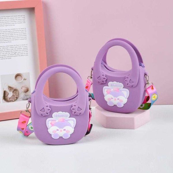 cartoon mini silicone bag cute children coin purse internet celebrity shoulder messenger wholesale, Red;black
cartoon mini silicone bag cute children coin purse internet celebrity shoulder messenger wholesale, Red;black