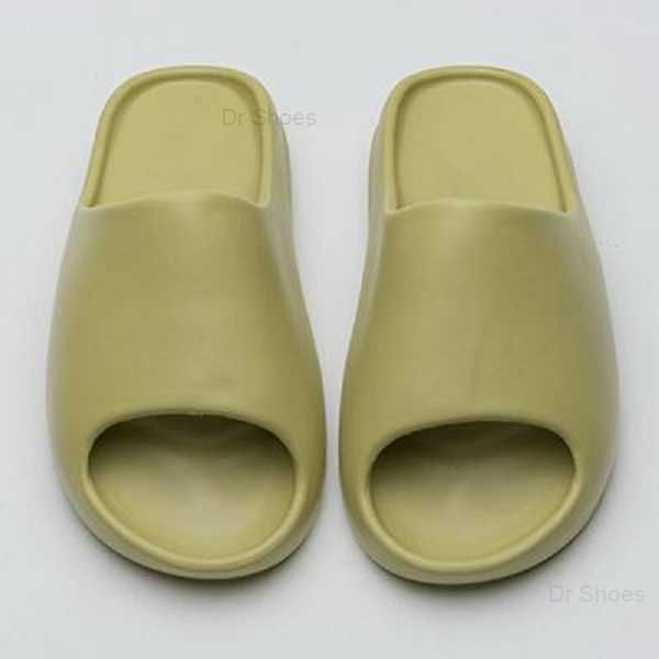 sandals with box slides foam runner slippers sandals sneakers shoes enflame blue orange bone white resin desert sand summer flat men women, Black
sandals with box slides foam runner slippers sandals sneakers shoes enflame blue orange bone white resin desert sand summer flat men women, Black