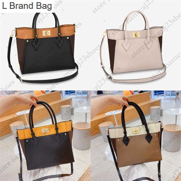 l brand bag on my side mm tote bag black lock crossbody luxurys designers bags designer womens handbags purses m53823 67p0
l brand bag on my side mm tote bag black lock crossbody luxurys designers bags designer womens handbags purses m53823 67p0