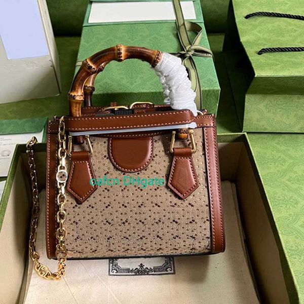 23ss designer bag diana bamboo handbag water diamond mini chain bag diamond diagonal shoulder shopping bag handbag classic square wallet liz
23ss designer bag diana bamboo handbag water diamond mini chain bag diamond diagonal shoulder shopping bag handbag classic square wallet liz