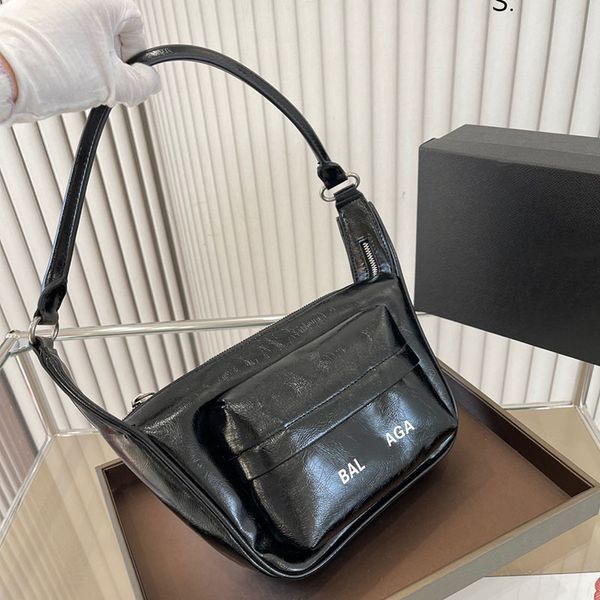 designer bag messenger handbag crossbody bags fashion shoulder bag purse black clutch totes classic letter handle shoulder bags luxurys wall
designer bag messenger handbag crossbody bags fashion shoulder bag purse black clutch totes classic letter handle shoulder bags luxurys wall