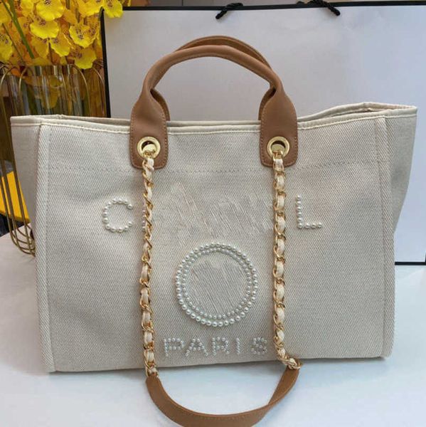 luxury women's fashion ch bags canvas beach bag brand tote chbags classic female large backpacks capacity small chain packs big shoppin, Black;red
luxury women's fashion ch bags canvas beach bag brand tote chbags classic female large backpacks capacity small chain packs big shoppin, Black;red