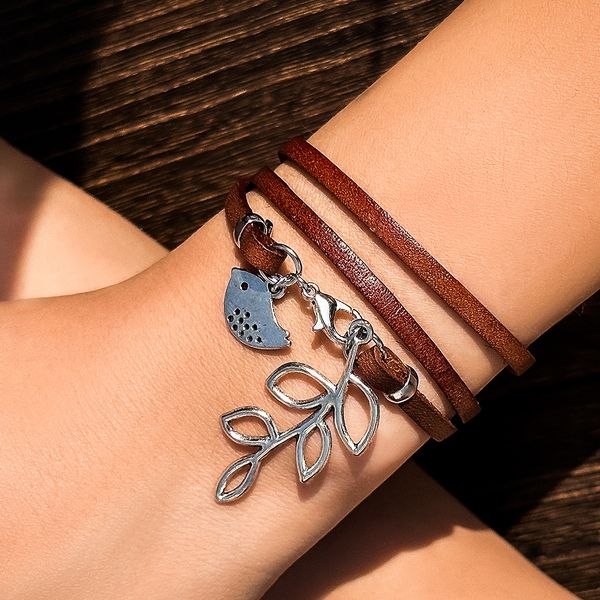 s3699 women hand-woven leather rope bracelet retro hand rope bird multi-layer winding lead tassel bracelets, Black
s3699 women hand-woven leather rope bracelet retro hand rope bird multi-layer winding lead tassel bracelets, Black