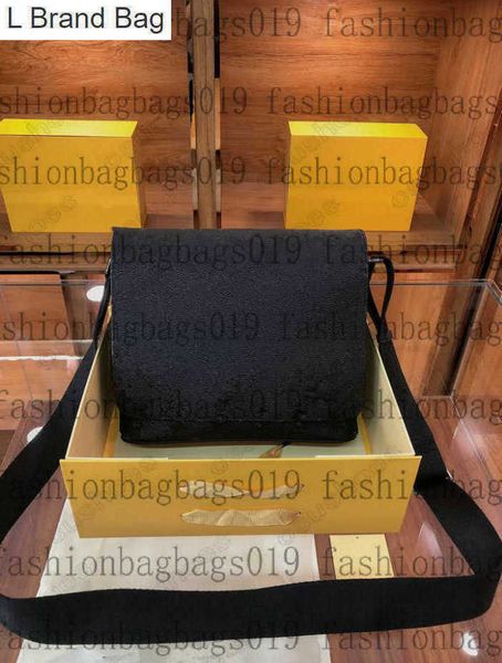l brand bag district mm bags eclipse black coated canvas messenger bag hobo shoulder designers computer bag luxurys mens handbag m45272 n403
l brand bag district mm bags eclipse black coated canvas messenger bag hobo shoulder designers computer bag luxurys mens handbag m45272 n403