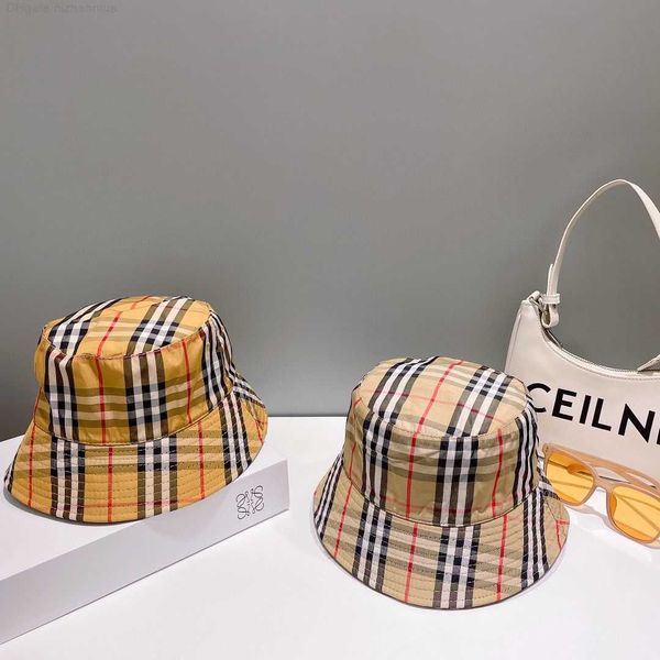 designer luxury brand burbrery new b family classic plaid fisherman hat style light luxury couple basin hat foreign and versatile trend, Blue;gray
designer luxury brand burbrery new b family classic plaid fisherman hat style light luxury couple basin hat foreign and versatile trend, Blue;gray