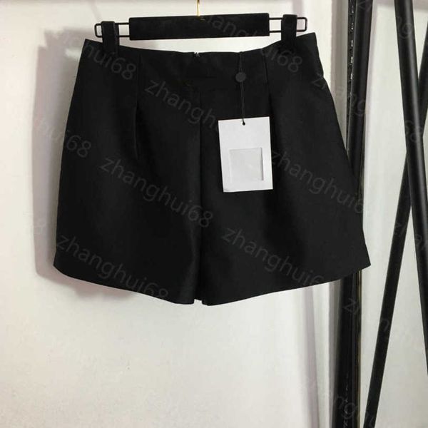 23ss womens designer clothing black shorts womens shorts casual shorts do old logo hardware decoration solid color everything pair shorts wo, White;black
23ss womens designer clothing black shorts womens shorts casual shorts do old logo hardware decoration solid color everything pair shorts wo, White;black