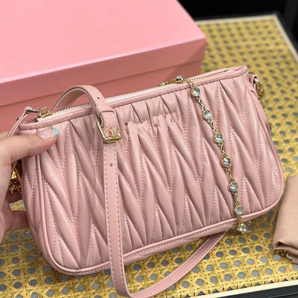 mini handbag shoulder bag soft wrinkle lambskin leather crystal gold chain crossbody bags zipper closure clutch bags wallet designer purse h
mini handbag shoulder bag soft wrinkle lambskin leather crystal gold chain crossbody bags zipper closure clutch bags wallet designer purse h