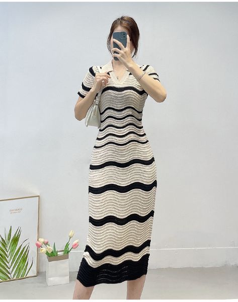 casual dresses -aje new stripe knit dress with polo collar short sleeves over knee long dress, Black;gray
casual dresses -aje new stripe knit dress with polo collar short sleeves over knee long dress, Black;gray